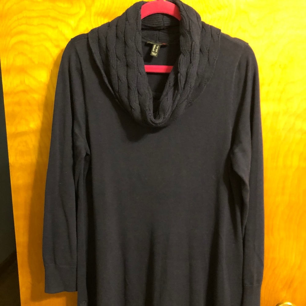 Blue Isaac Mizrahi sweater